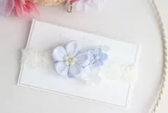 つまみ細工　パステルブルー二重ベビーヘアバンド
