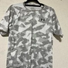 Under Armour 迷彩柄 Tシャツ