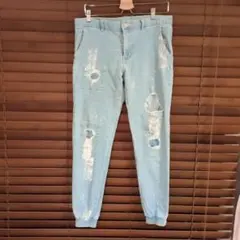 Danke Schon（ダンケシェーン）のダメージ加工デニムジョガーパンツです。のサムネイル