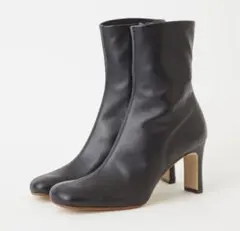 Item thumbnail for item 97692441-ee6c-4a88-8465-bfa79f87724c