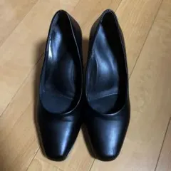 ブラック ハイヒール パンプス 中ヒール