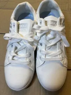 【完全新品】白スニーカー 27.5cm｜軽量×快適×万能デザイン✨即購入OK！