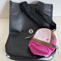 Lululemon 小型リュック型ポーチ ピンクのサムネイル
