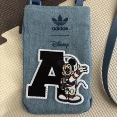 【adidas】ミッキーコラボ　スマホショルダー