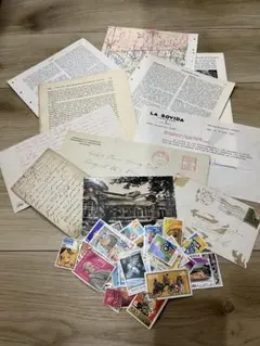 ジャンクジャーナル素材　コラージュ素材　洋書 切り離し　紙物　古紙　海外切手