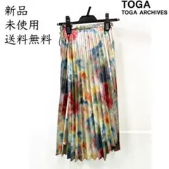 ＜新品　未使用　送料無料 ＞TOGA PULLA　スカート