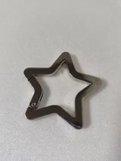 シルバー 星型 キーホルダー　カラビナ