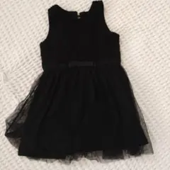 黒のフォーマルドレス80