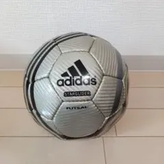 【希少・廃盤】アディダス フットサルボール 4号球 スターグライダーのサムネイル