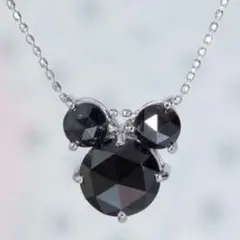 ミッキー型 18金WG ブラックダイヤネックレス