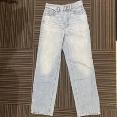 GU ハイライズストレートジーンズ　Sサイズ