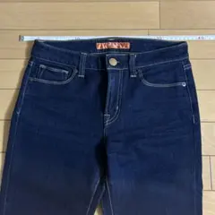 スキニーフィット　ユニクロ　③