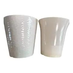 白いプラスチック円筒形植木鉢　2個セット　大サイズ　軽量