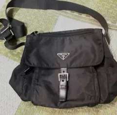 【美品】PRADA ナイロンショルダーバッグ 三角ロゴ カード 袋付きのサムネイル