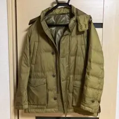 カーキ ダウンジャケット