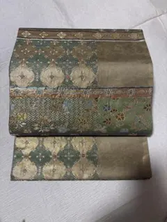 袋帯　美品　上品　付下げや訪問者に　フォーマル合わせ　ゴールド×グリーン系
