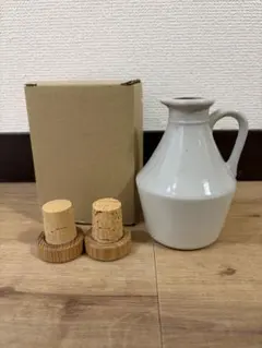 かもしか道具店 オイルポット白 陶器のサムネイル
