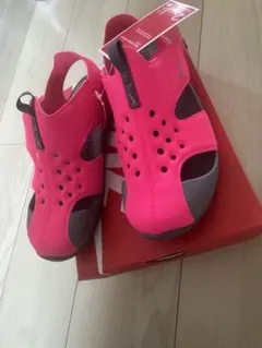 新品NIKE 21cm サンダル
