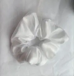 シフォン シュシュ