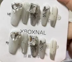 クリスタルネイルチップ　道具付け