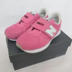 new balance　スニーカー　ピンク　サイズ20cm