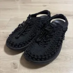 KEEN キーン UNEEK ユニーク アウトドアサンダル 黒 26.5cm