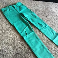新品未使用☆ジョーズ スキニーパンツ