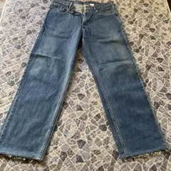 ライトブルー ストレートデニムパンツ フリンジ仕上げ