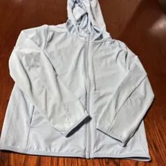 ユニクロ エアリズムUVパーカー 120サイズ