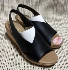 フェリッシモ　L +アシンメトリーカットウェッジヒールサンダルのサムネイル