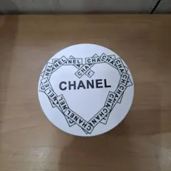 CHANEL ハート型 3段ボックス