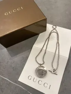 【希少】GUCCIシルバー ロゴペンダント 男女兼用ネックレス