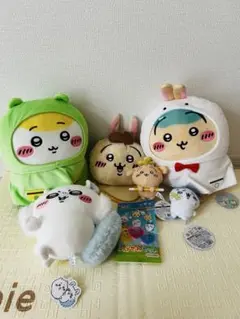 ちいかわ　うさぎ　ハチワレ　モモンガ　ぬいぐるみ