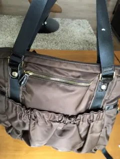 Item thumbnail for item e258a490-8f43-4995-9407-e75dc882fa42