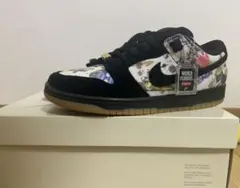 Supreme Nike SB Dunk Low Rammellzeeのサムネイル