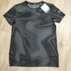 プーマ　ランニングTシャツ　半袖レディース　Sサイズ　黒　吸水速乾　524573