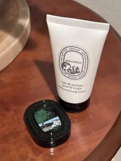新品未使用diptyque フィロシコス　ソリッドパフューム練り香水＆ローションのサムネイル