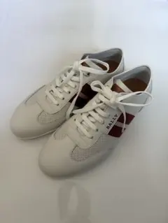 (新品未使用)BALLY メンズ スニーカー ホワイト パンチングレザーのサムネイル