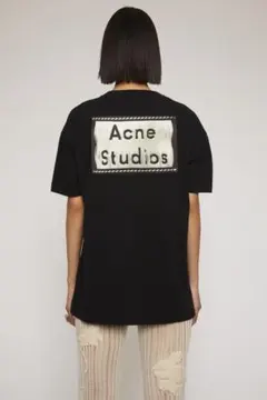 Acne Studios 黒 半袖 Tシャツ ロゴ入りのサムネイル