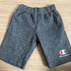 Champion グレー ハーフパンツ