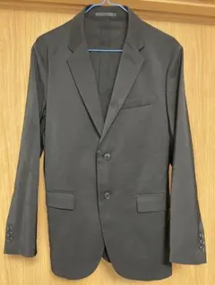 ユニクロ　感動ジャケット　スリムフィット