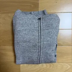 グレー ジップアップパーカー