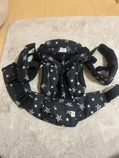 値下げErgobaby OMNI 360 クールエア ブラックスター 抱っこ紐