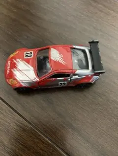 トミカ NISSAN ミニカー 赤 23