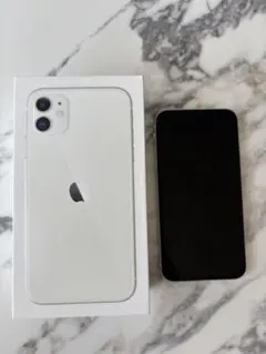 Apple iPhone 11 ホワイト 本体