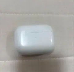 AirPods Pro 第一世代　充電ケースおまけ聞こえない　イヤホン