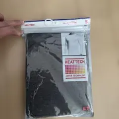 HEATTECH クルーネック Sサイズ