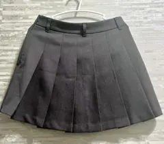 GU プリーツスカートのサムネイル