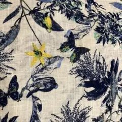 GAP大判スカーフ　ストール　花、鳥、蝶
