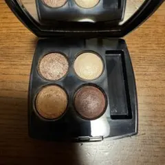 シャネル レキャトルオンブル 226 ティセリボリ